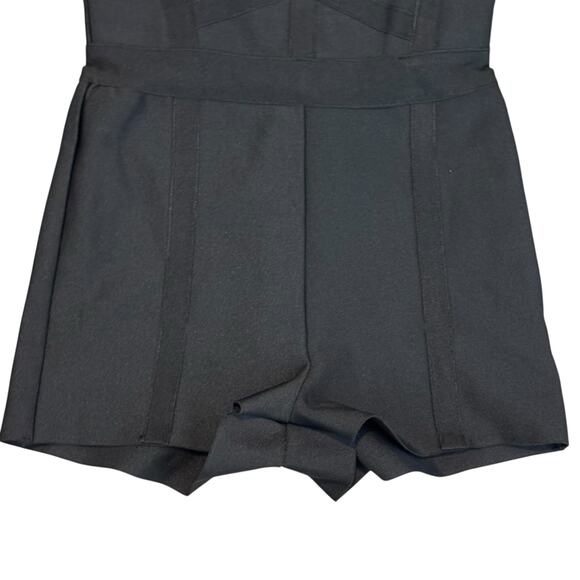 NWT Superdown Destiny Bandage Romper Shorts Size MEDIUM Black BodyCon Stretch - Picture 7 of 14